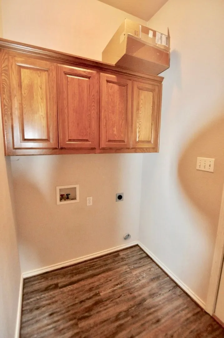 1838 Laura Street Weatherford, TX 76086