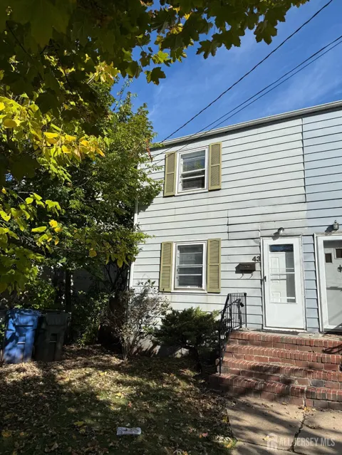 43 Crampton Avenue
