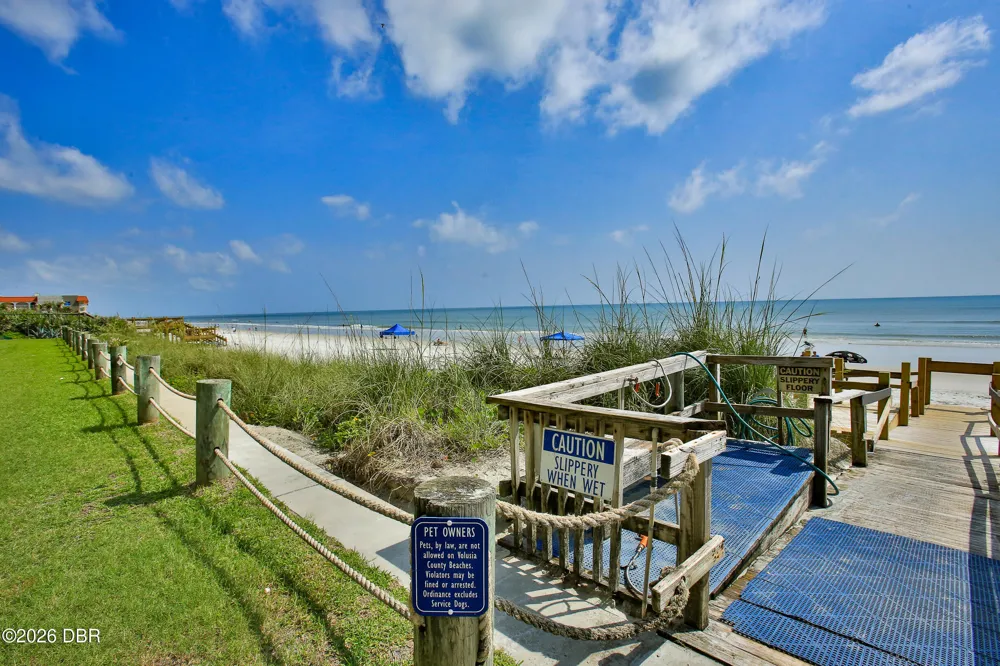 4139 S Atlantic Avenue #B204 New Smyrna Beach, FL 32169