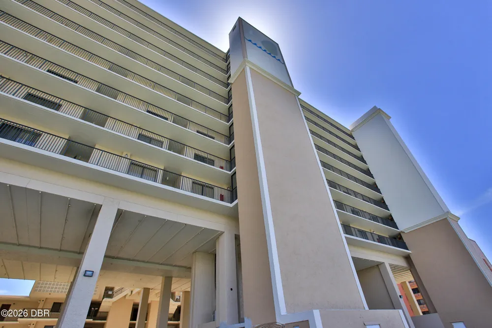 4139 S Atlantic Avenue #B204 New Smyrna Beach, FL 32169