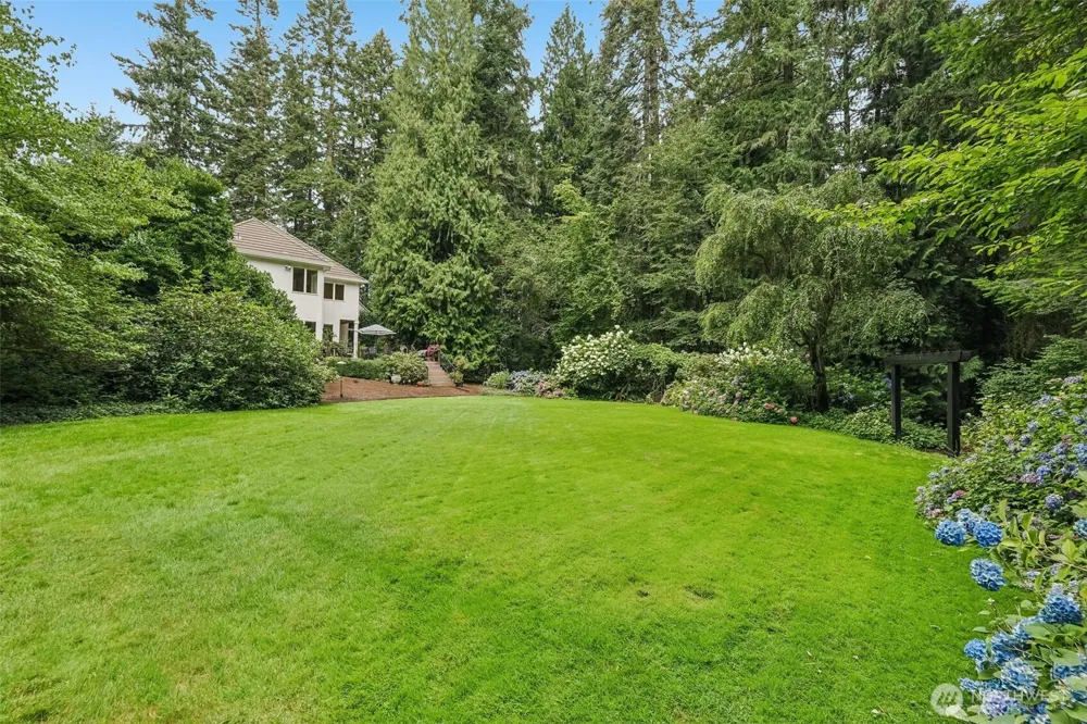 2506 NW 159th Circle Vancouver, WA 98685