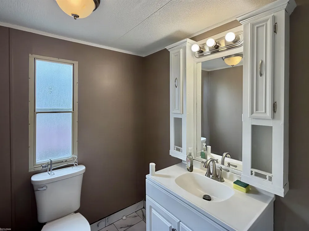 52203 Nantucket Lane Chesterfield Township, MI 47051