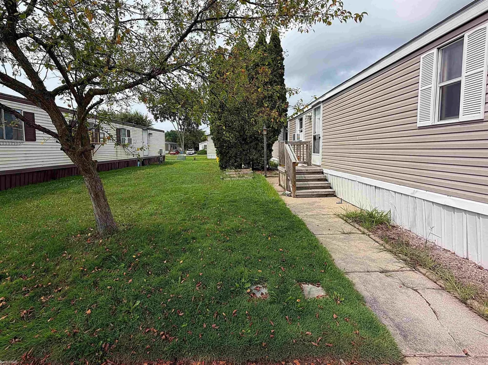 52203 Nantucket Lane Chesterfield Township, MI 47051