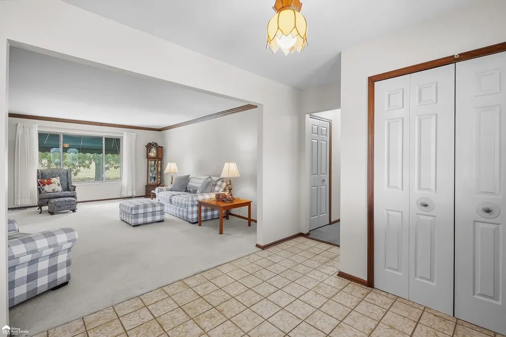 5034 E Cook Road Grand Blanc Charter Township, MI 48439