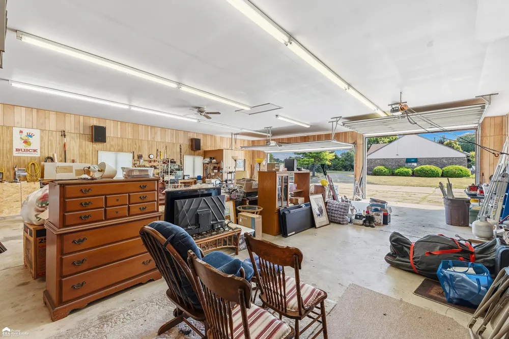 5034 E Cook Road Grand Blanc Charter Township, MI 48439