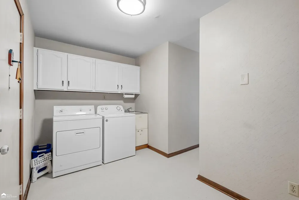 5034 E Cook Road Grand Blanc Charter Township, MI 48439