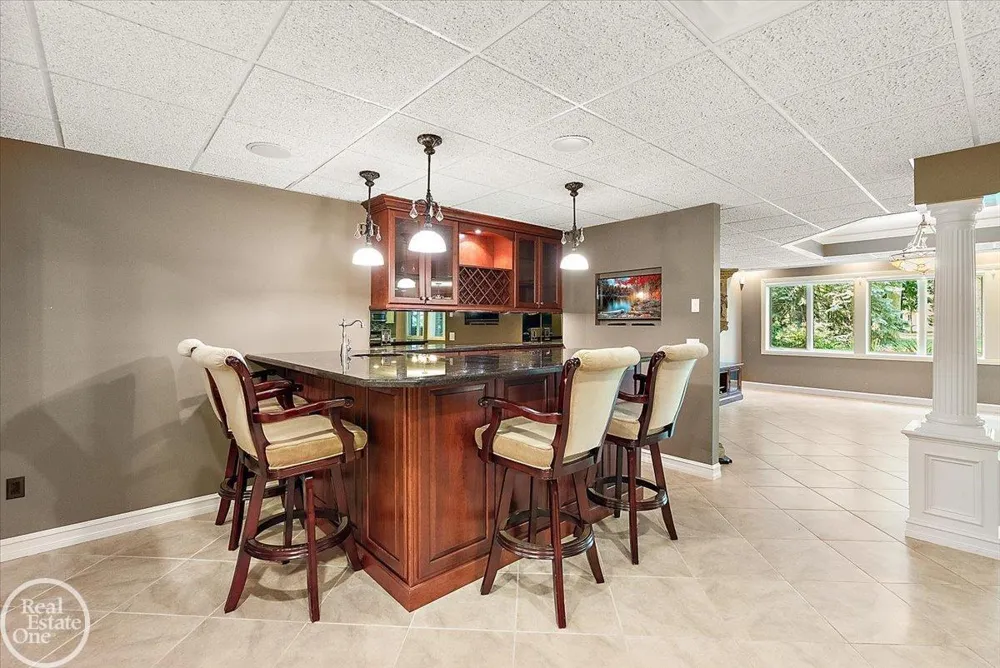 57177 Covington Drive Washington Township, MI 48094