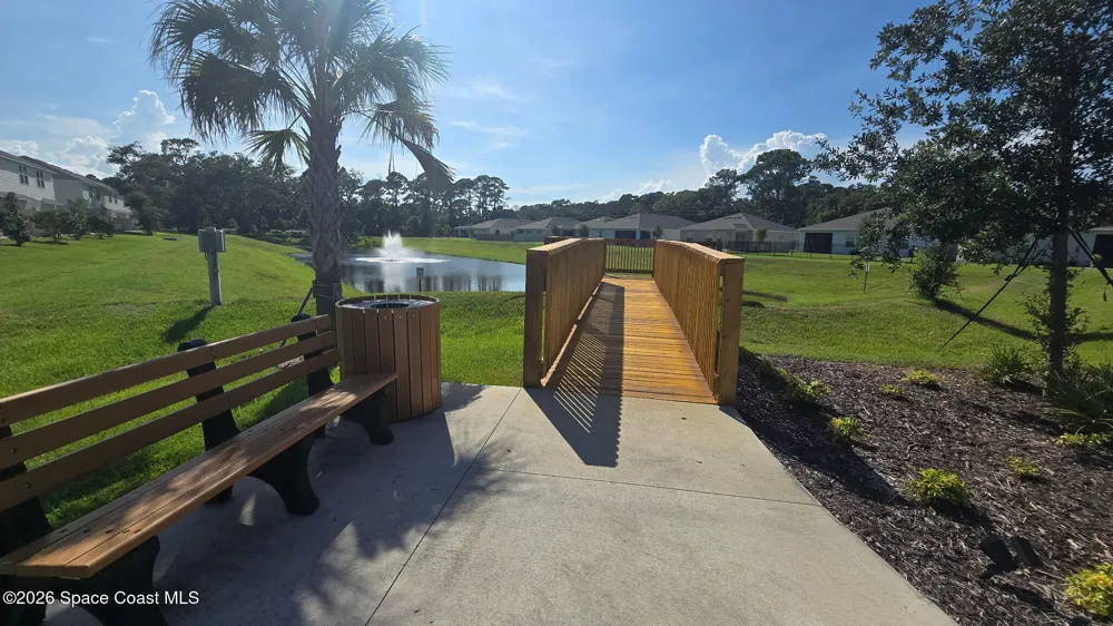 136 River Front Way Edgewater, FL 32141