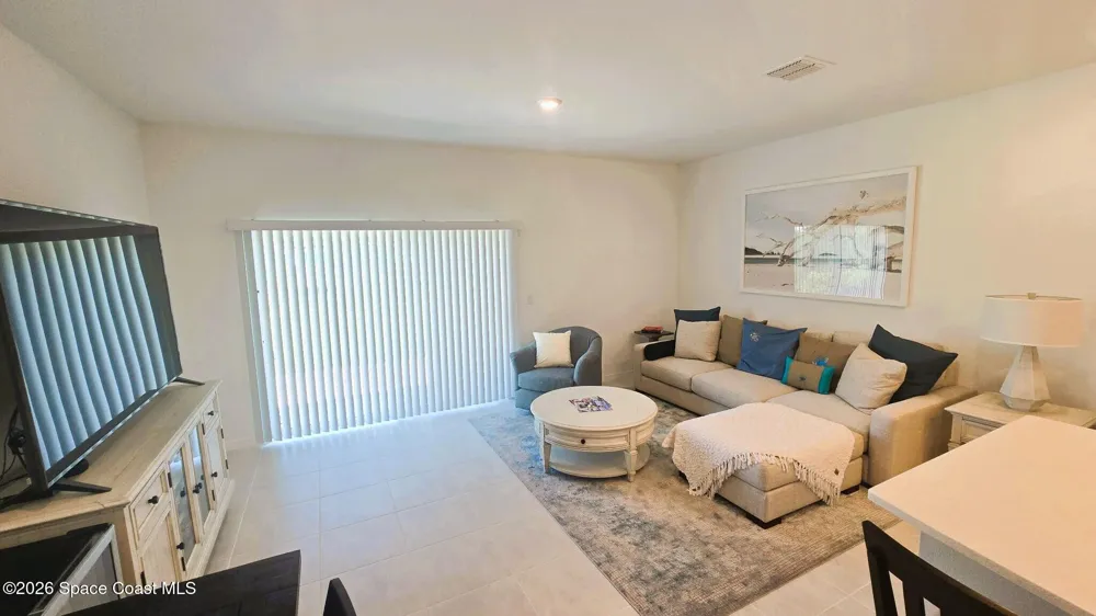 136 River Front Way Edgewater, FL 32141
