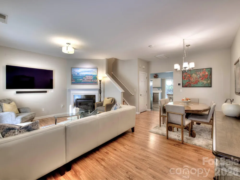2963 Little Stream Court Matthews, NC 28105