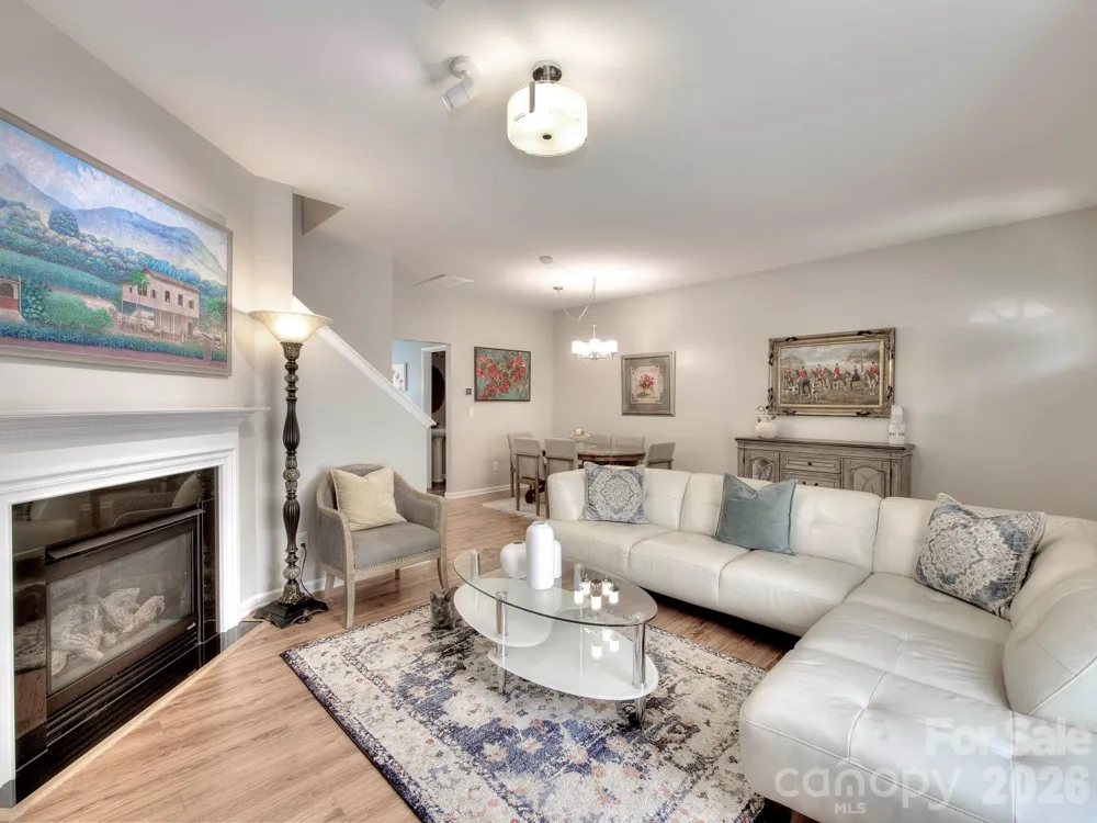 2963 Little Stream Court Matthews, NC 28105