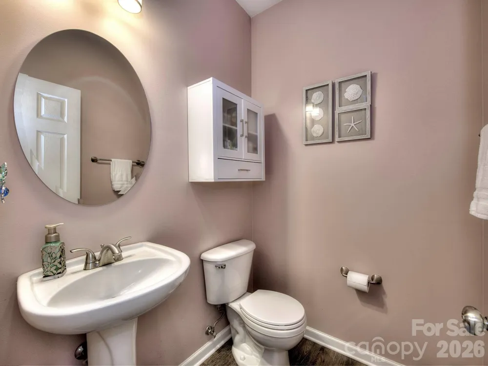 2963 Little Stream Court Matthews, NC 28105