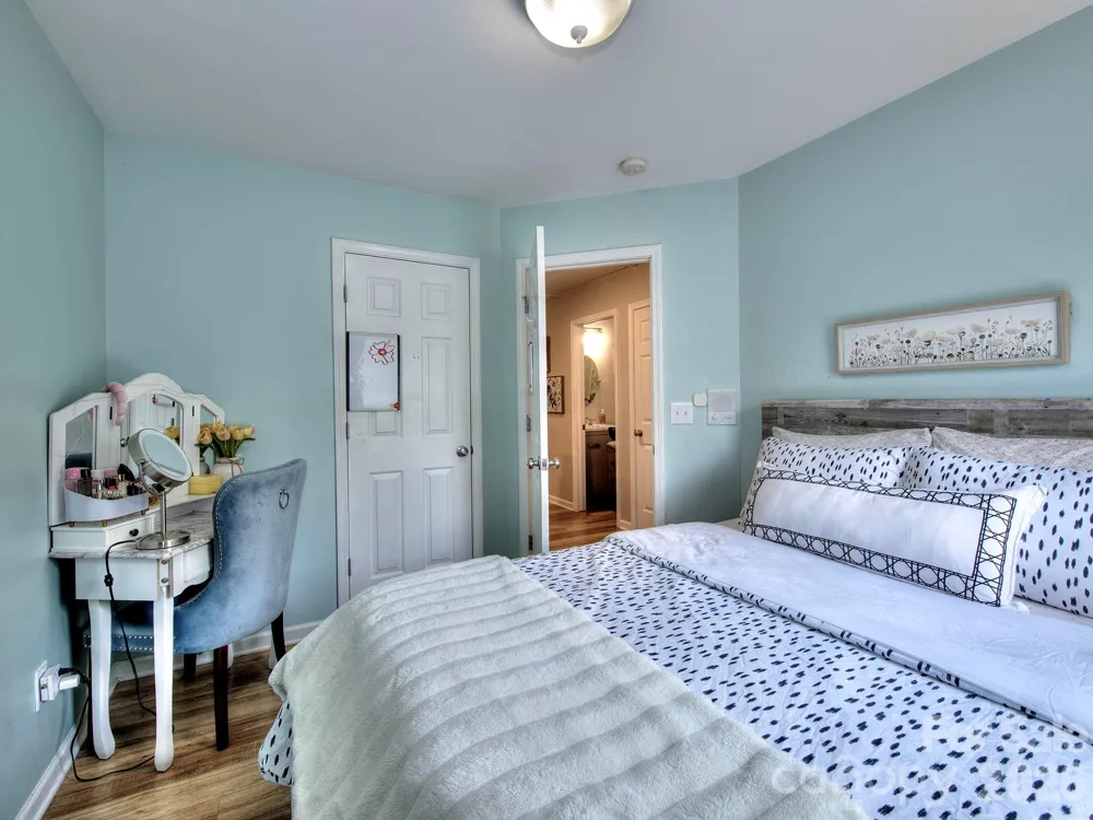 2963 Little Stream Court Matthews, NC 28105