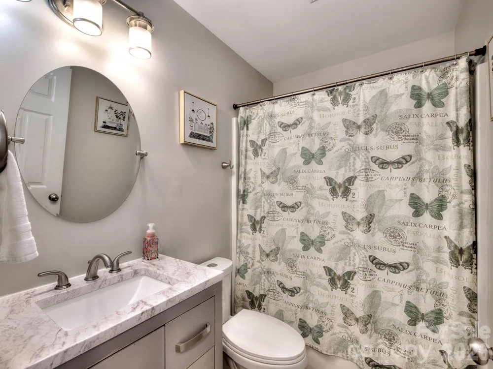 2963 Little Stream Court Matthews, NC 28105
