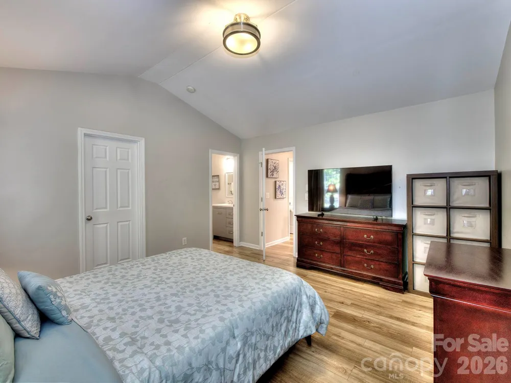 2963 Little Stream Court Matthews, NC 28105