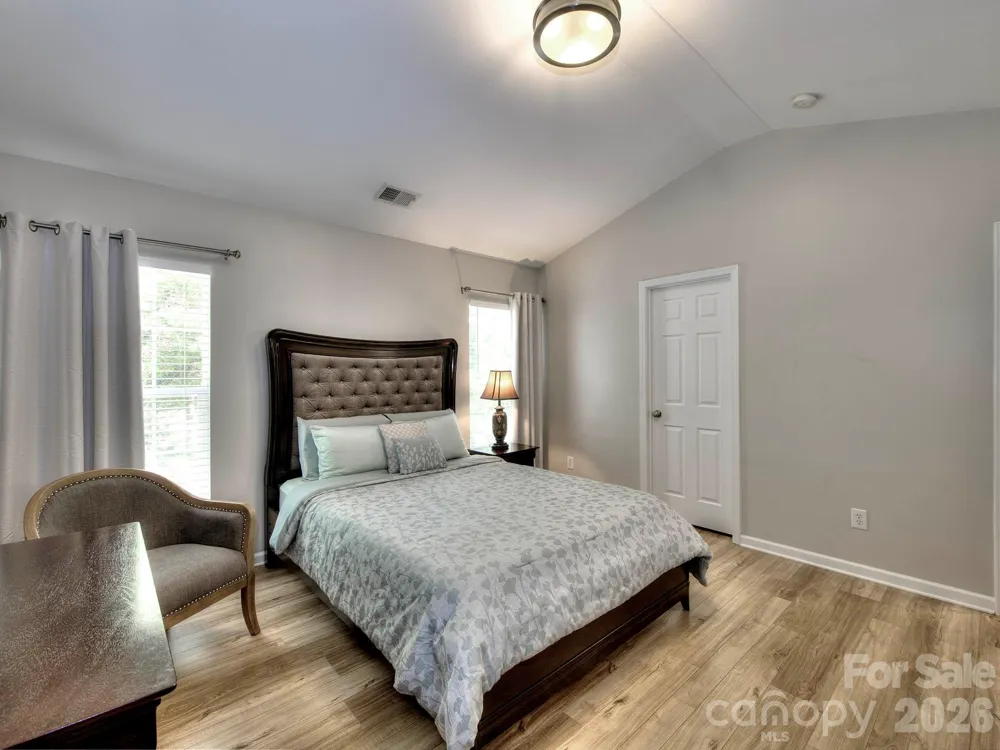 2963 Little Stream Court Matthews, NC 28105