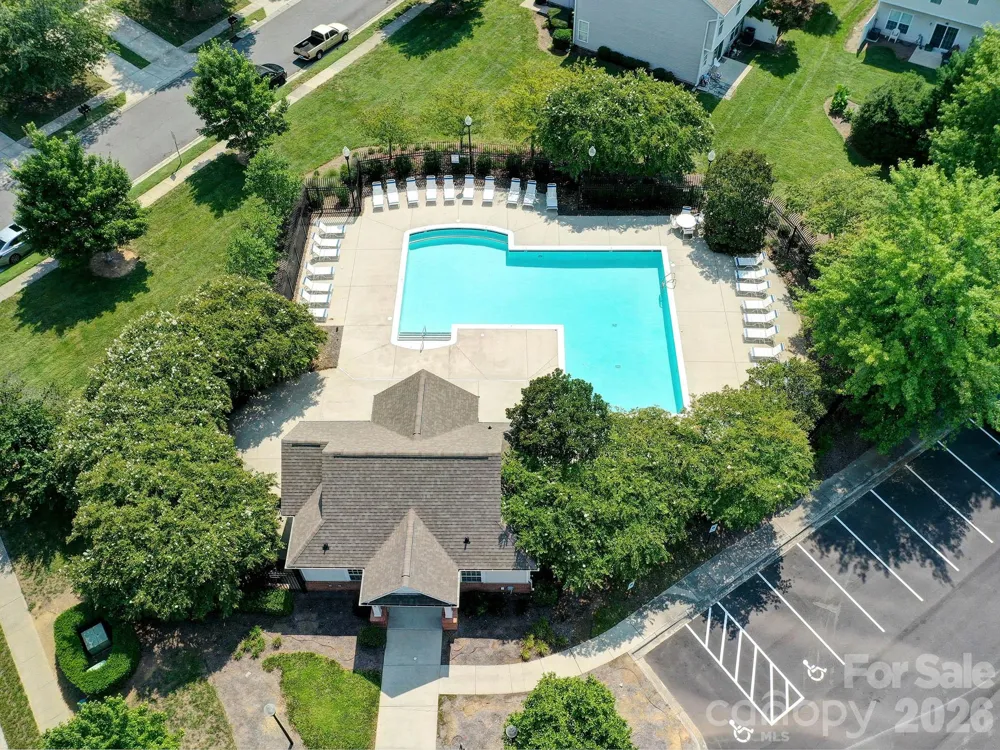 2963 Little Stream Court Matthews, NC 28105
