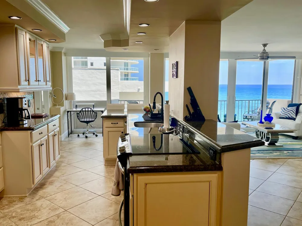 4200 Ocean Drive #1-806 Riviera Beach, FL 33404