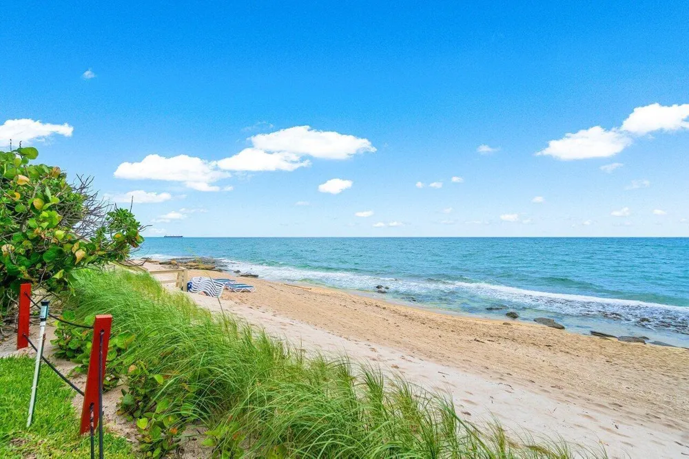 4200 Ocean Drive #1-806 Riviera Beach, FL 33404