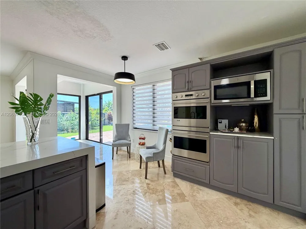 1764 SW 151st Pl Miami, FL 33185