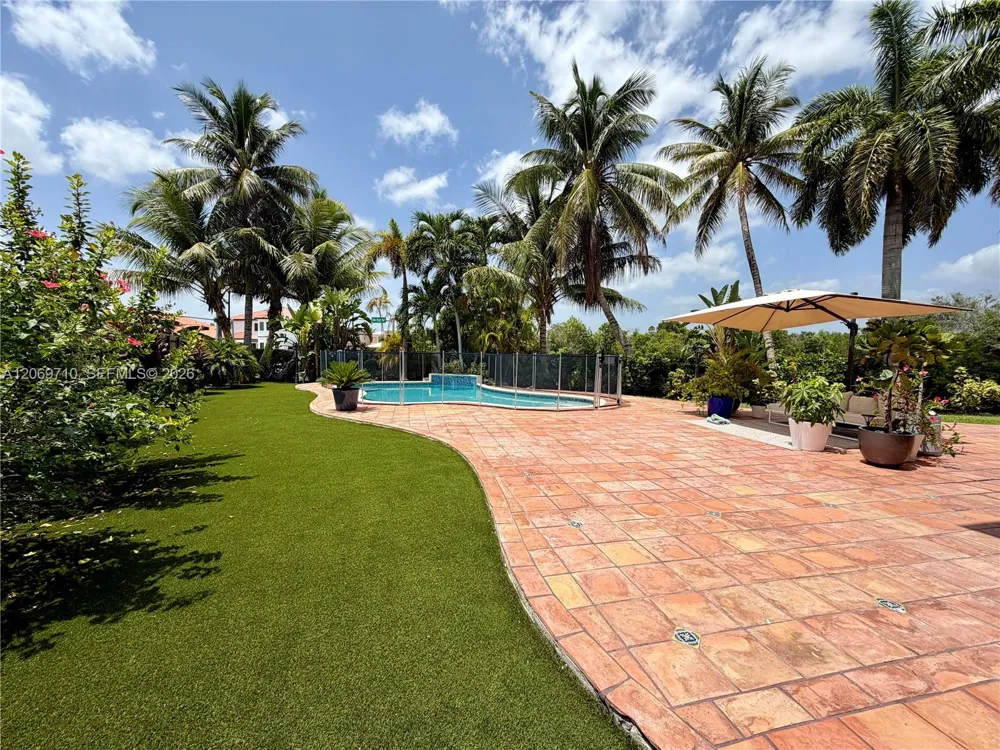 1764 SW 151st Pl Miami, FL 33185