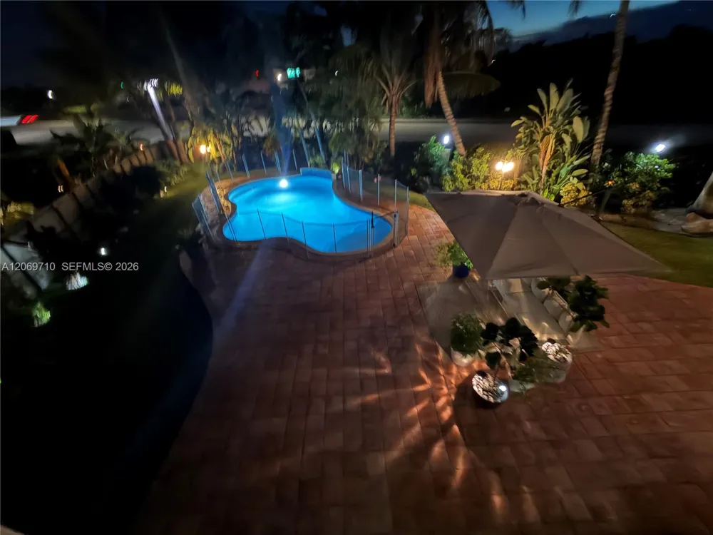 1764 SW 151st Pl Miami, FL 33185