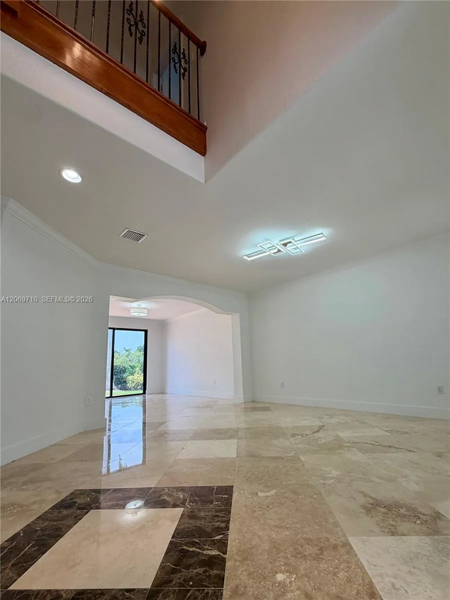 1764 SW 151st Pl Miami, FL 33185