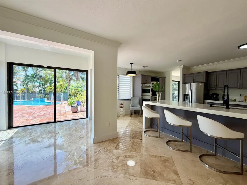 1764 SW 151st Pl Miami, FL 33185