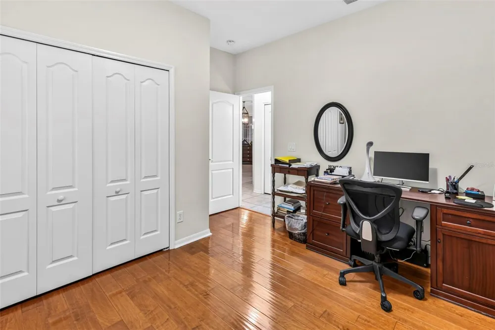 28 CAMELOT RIDGE DRIVE Brandon, FL 33511