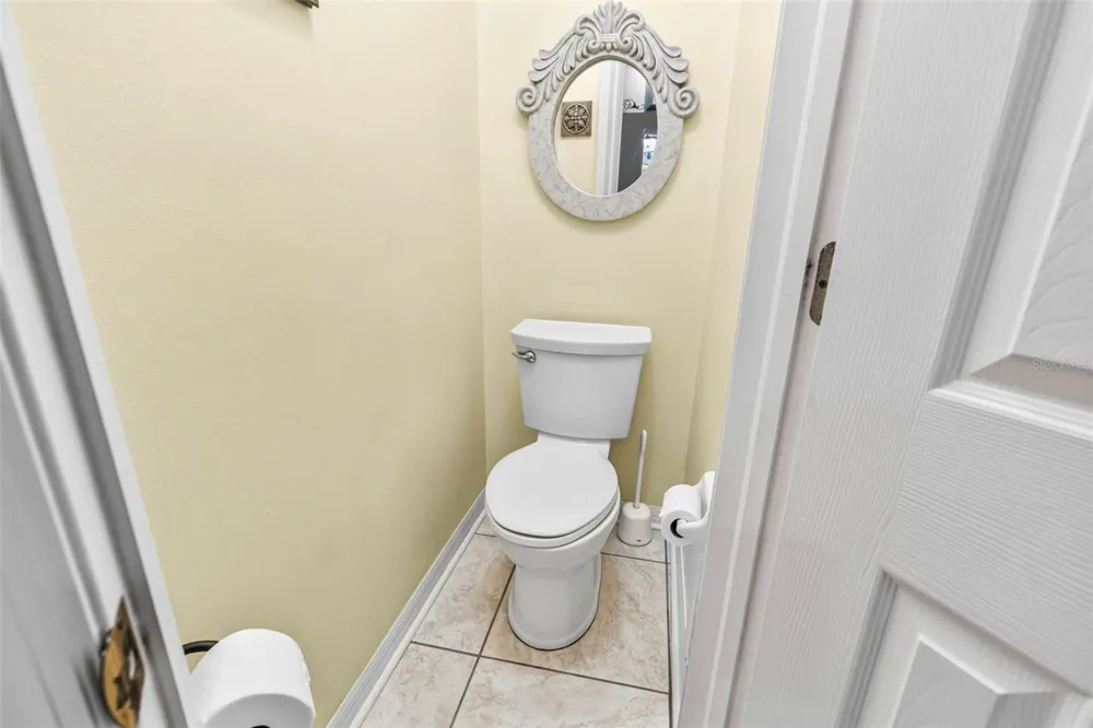 28 CAMELOT RIDGE DRIVE Brandon, FL 33511