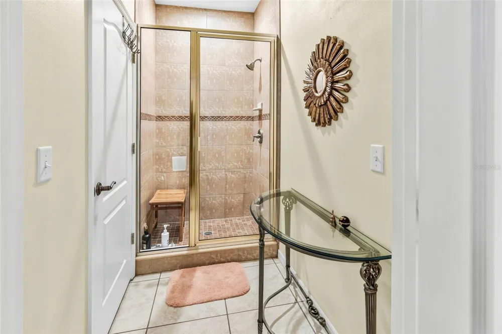 28 CAMELOT RIDGE DRIVE Brandon, FL 33511