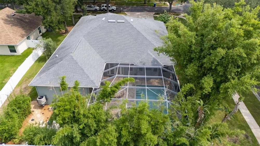 28 CAMELOT RIDGE DRIVE Brandon, FL 33511