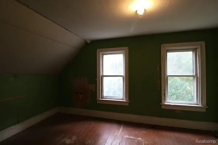 51 S Marsh Street Washington Township, MI 48419