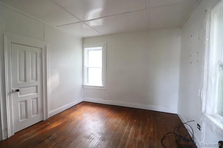 51 S Marsh Street Washington Township, MI 48419