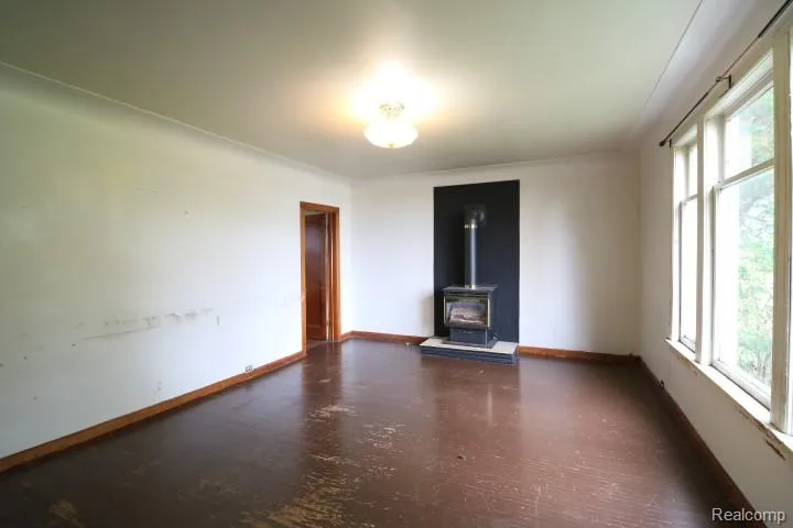 51 S Marsh Street Washington Township, MI 48419