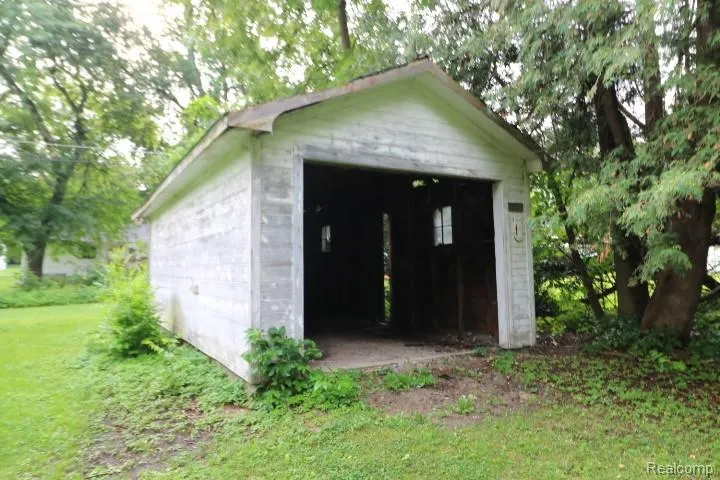 51 S Marsh Street Washington Township, MI 48419