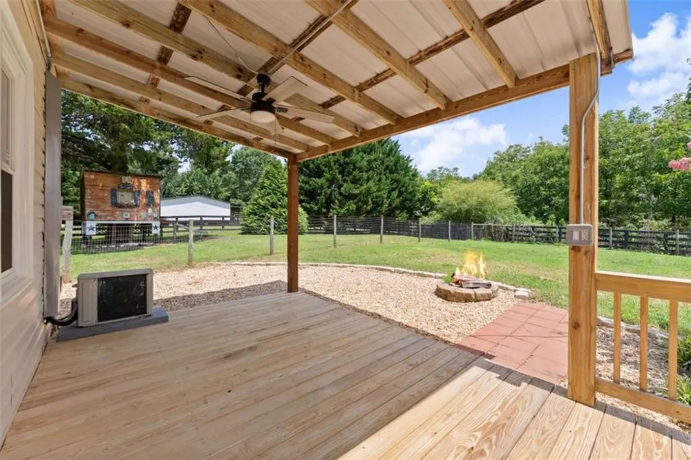 6806 Shoal Creek Road Clermont, GA 30527
