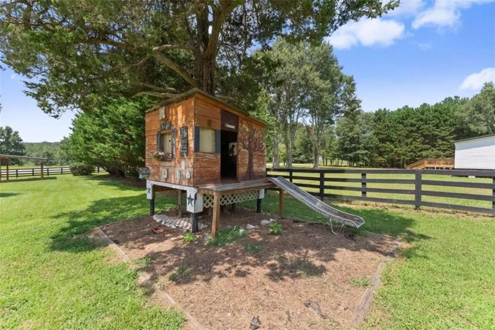 6806 Shoal Creek Road Clermont, GA 30527