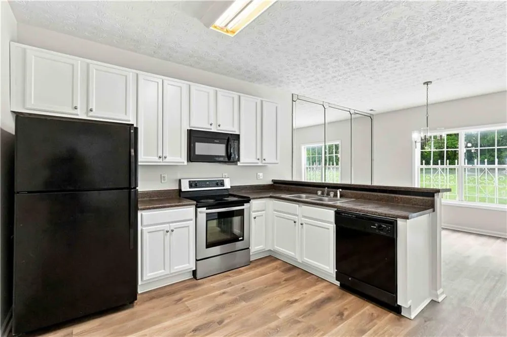 7576 Winderemere Park Riverdale, GA 30274