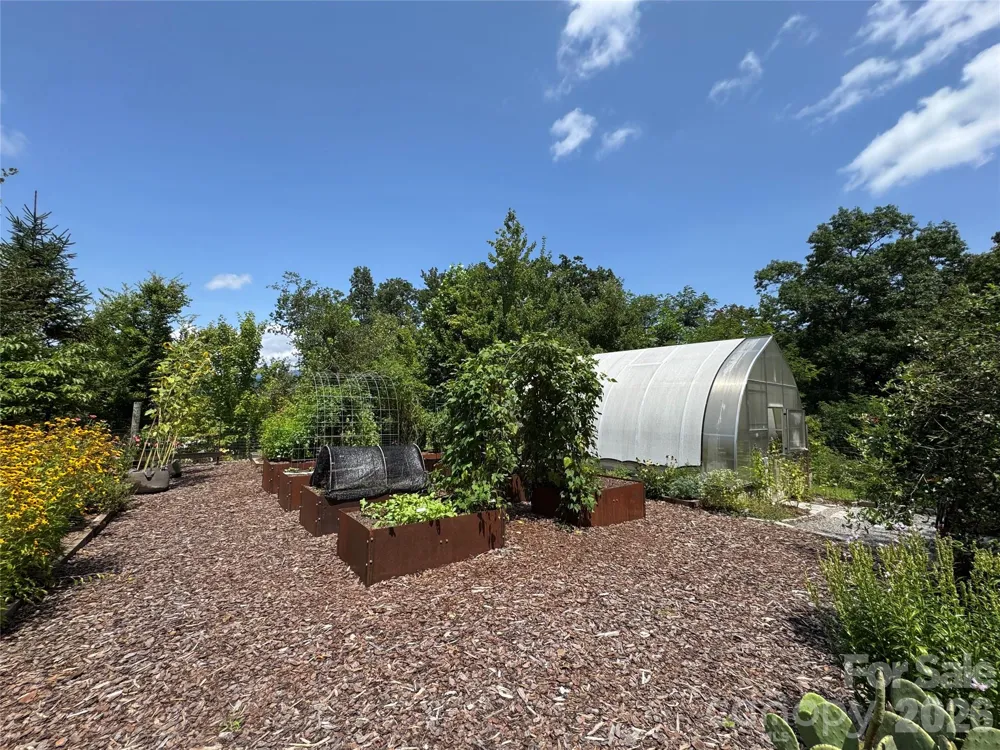 97 High Hickory Trail #2 Swannanoa, NC 28778