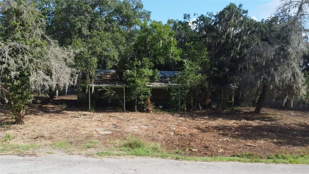 1511 County Road 244c Brazoria, TX 77422