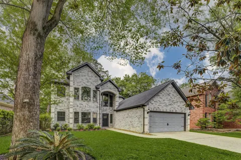 13731 Fountainview Drive