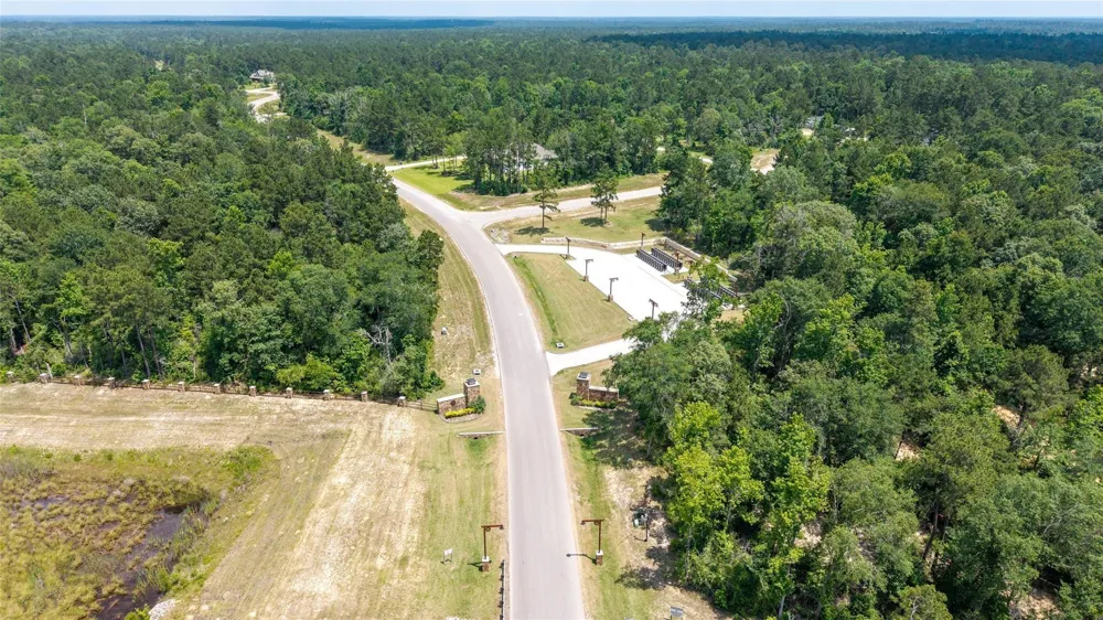 15981 Four Hills Road Willis, TX 77378