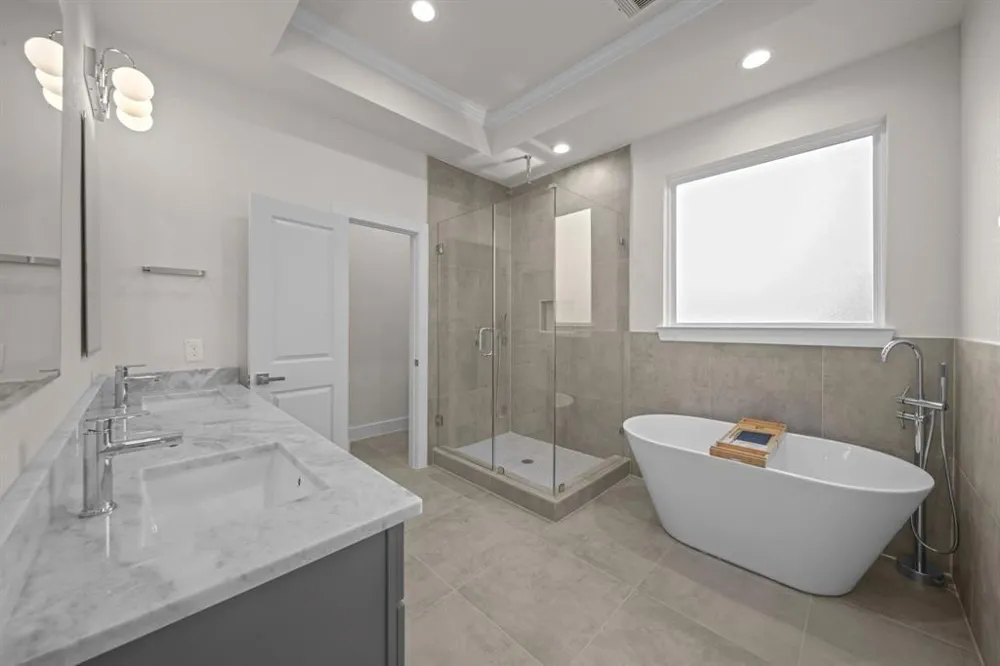 4525 Davenport Street Houston, TX 77051