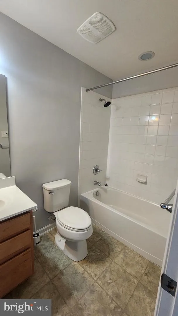 116 CORTLAND BOULEVARD Glassboro, NJ 08028