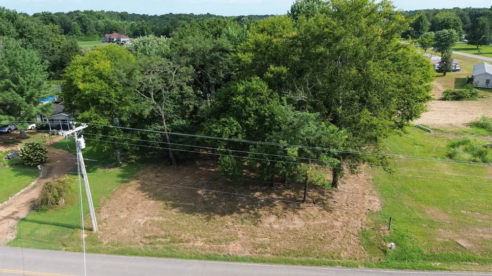 244 Howell Hill Rd Fayetteville, TN 37334