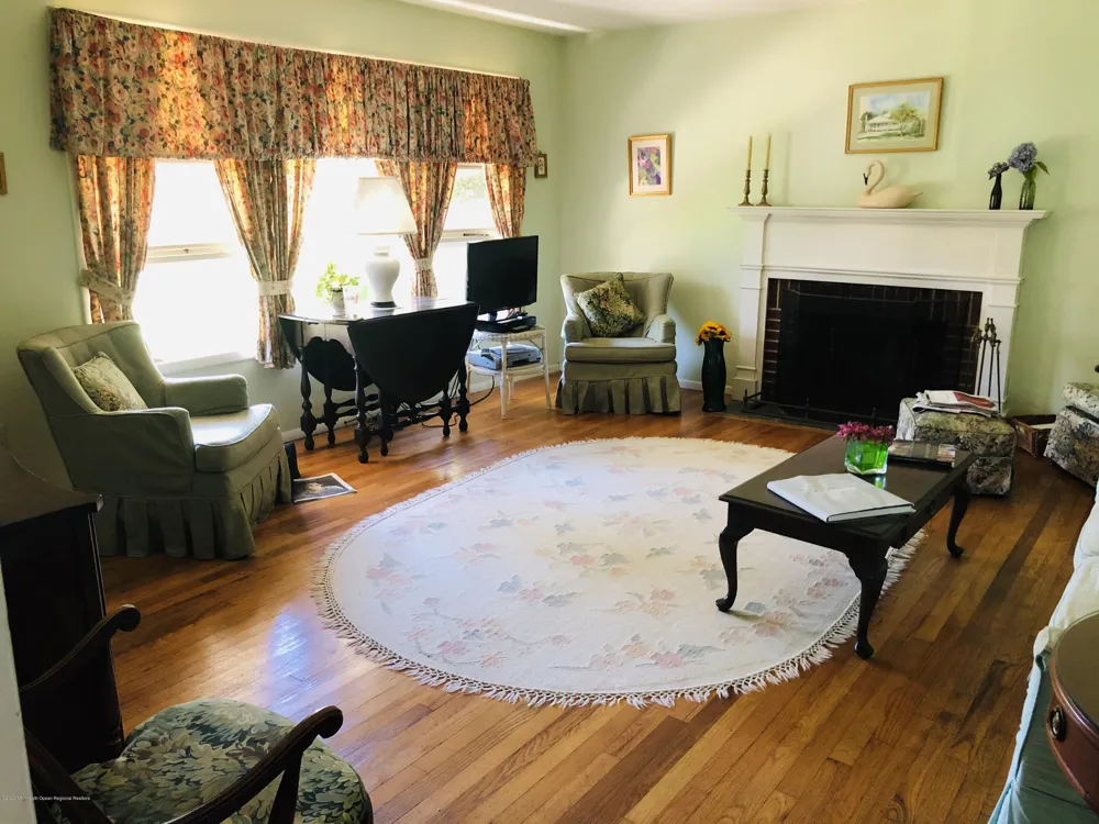 814 Shore Road Spring Lake Heights, NJ 07762