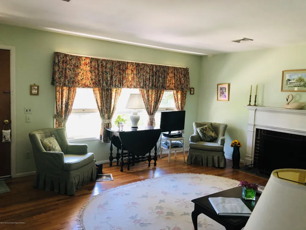 814 Shore Road Spring Lake Heights, NJ 07762