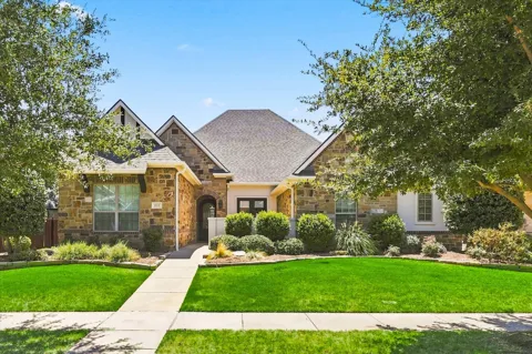 412 Nora Lane