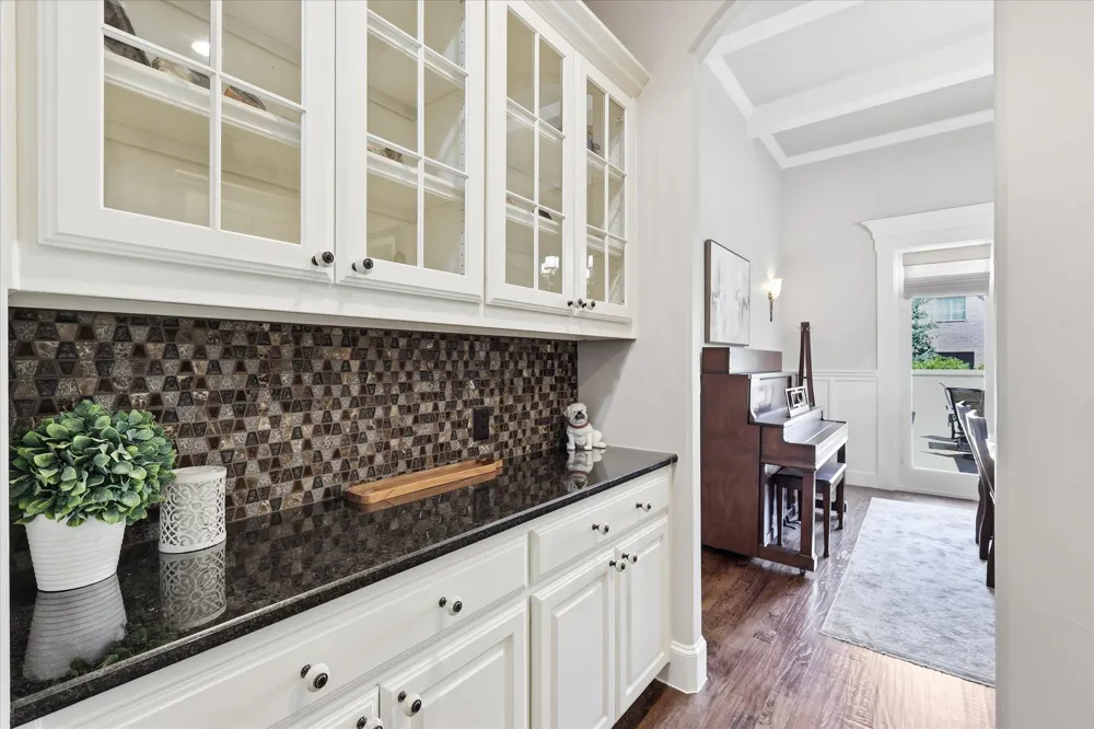 412 Nora Lane Argyle, TX 76226